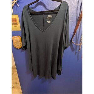 Sz 3 Torrid Super Soft Tunic